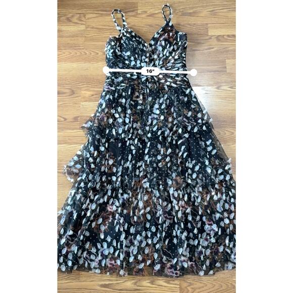 Marchesa Notte black appliqué tiered party  V-neck dress size 10 / M - Picture 7 of 12